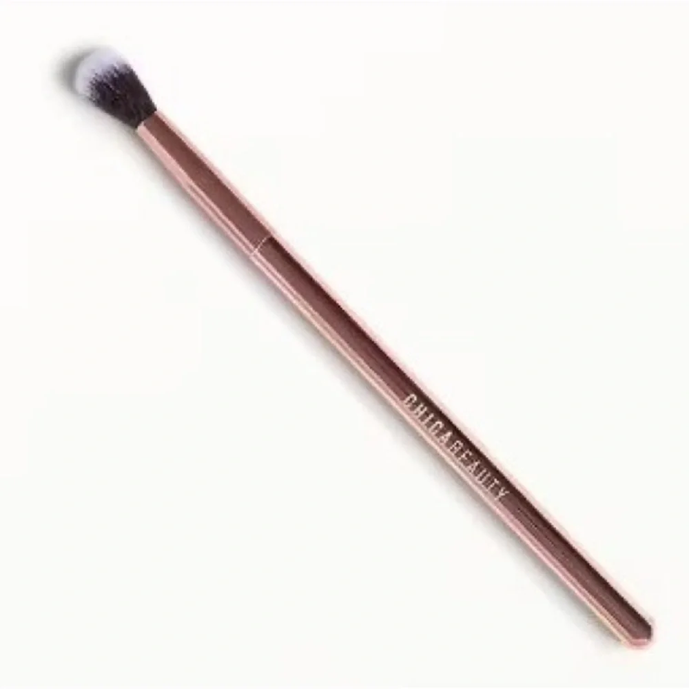 Chica Beauty Eyeshadow Blending Brush | NEW | Rose Gold Toned